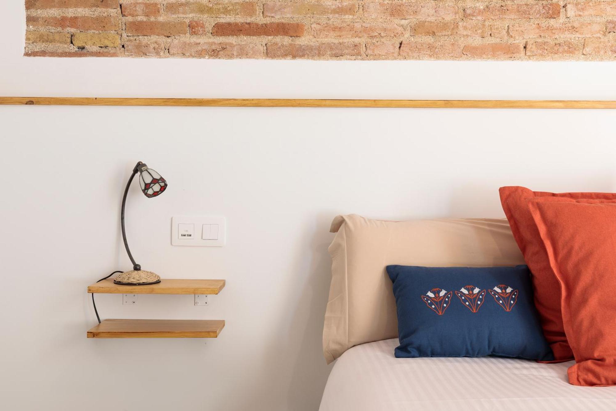 Poble Sec Charming Apartment Барселона Екстериор снимка