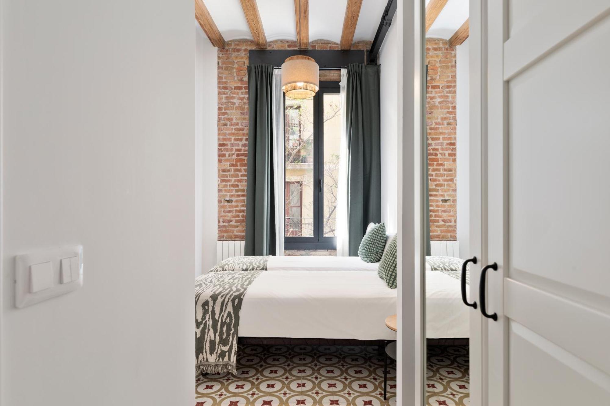 Poble Sec Charming Apartment Барселона Екстериор снимка