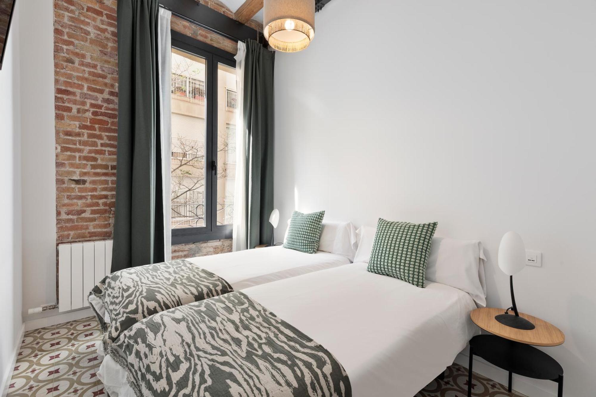 Poble Sec Charming Apartment Барселона Екстериор снимка