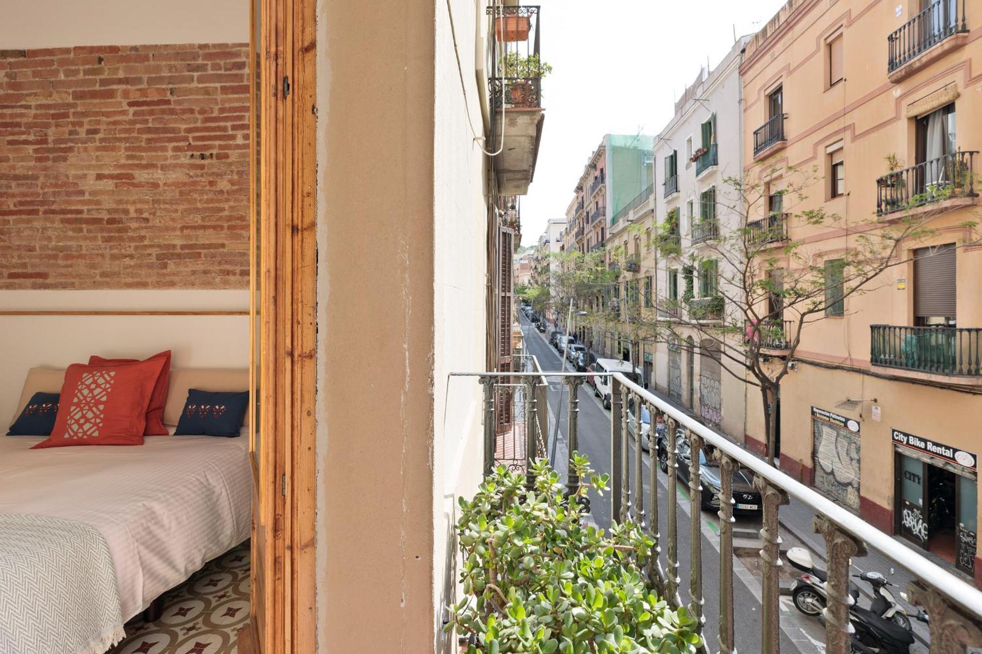 Poble Sec Charming Apartment Барселона Екстериор снимка
