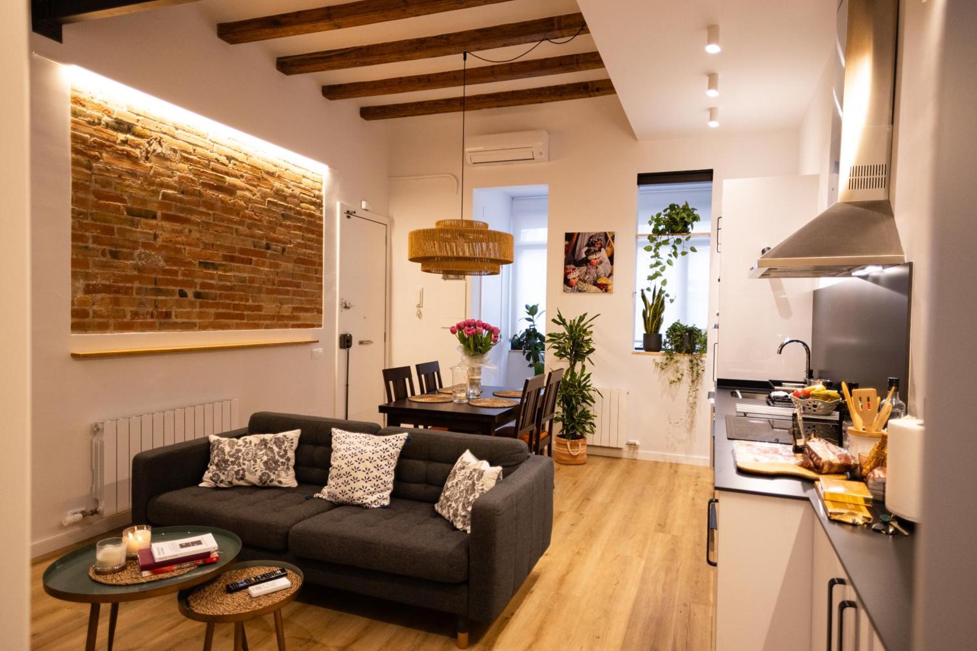 Poble Sec Charming Apartment Барселона Екстериор снимка